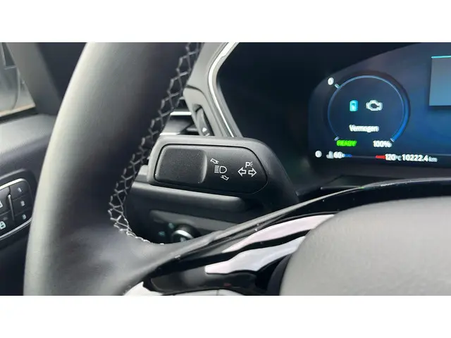 Ford Kuga 2.5 FHEV Active X 2024 Hybride Benzine 31