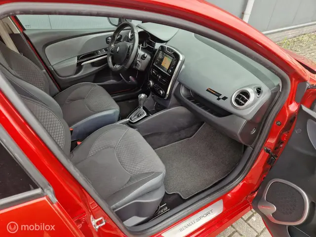 Renault Clio Estate 1.2 GT 2015 Benzine 16