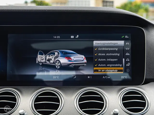 Mercedes-Benz E-Klasse 200 Ambition 2016 Benzine 32