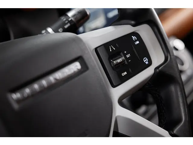 Land Rover Defender 3.0 P400 110 MHEV HSE 2021 Benzine 18