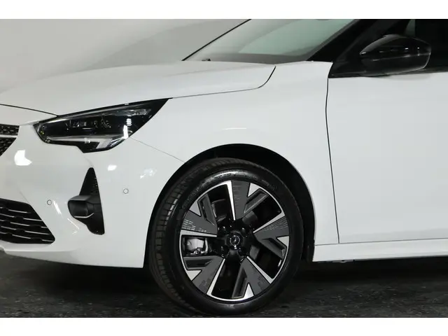 Opel Corsa-e GS 50 kWh 2023 Elektrisch 28