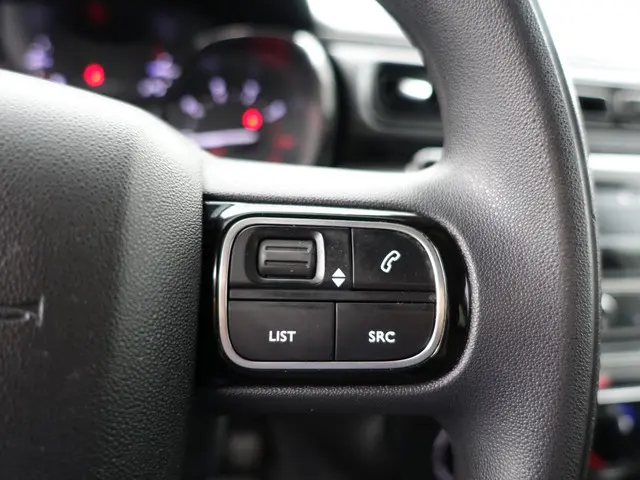 Citroën C3 1.2 PureTech Blackline- 2017 Benzine 14