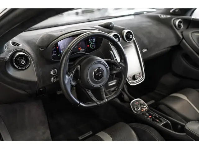 McLaren 570GT 3.8 2019 Benzine 22