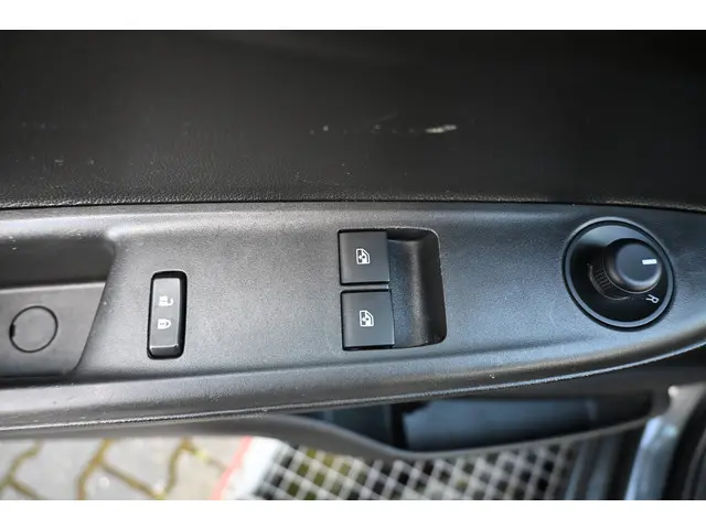 Opel KARL 1.0 ecoFLEX Edition 2018 Benzine 33