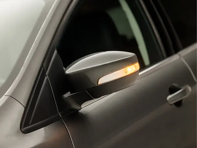 Ford Kuga 1.5 Titanium 2016 Benzine 28