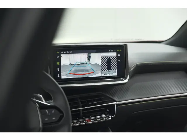 Peugeot 2008 PureTech 130 EAT8 GT 2024 Benzine 16