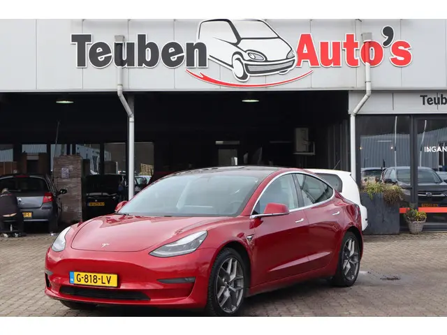 Tesla Model 3 Long Range AWD 75 kWh 2019 Elektrisch