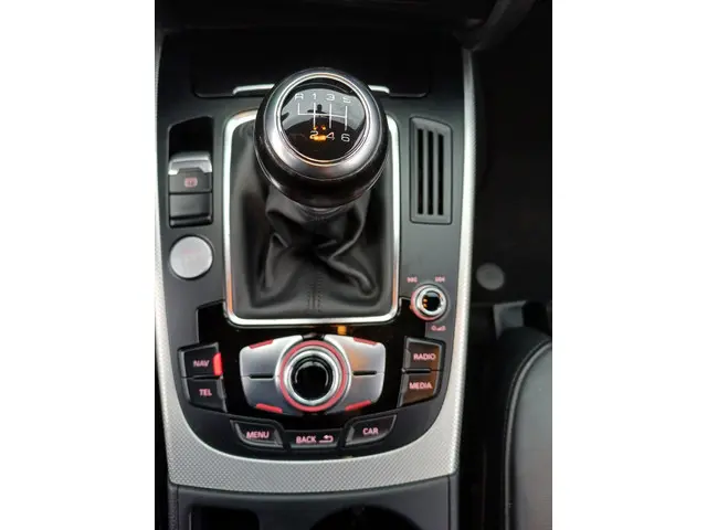 Audi A5 Coupé 1.8 TFSI Sport Edition 2015 Benzine 33