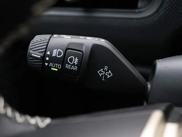 MINI 3-Deurs Cooper C 2024 Benzine 18