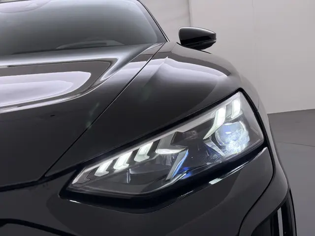 Audi e-tron GT RS 93 kWh 2023 Elektrisch 13