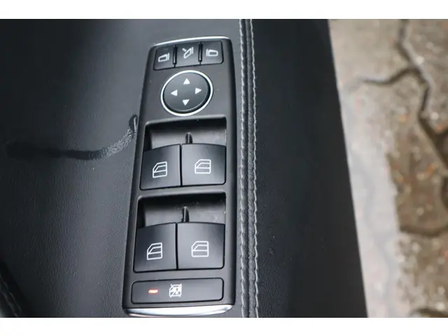 Tesla Model S 85 Signature Performance 2014 Elektrisch 24