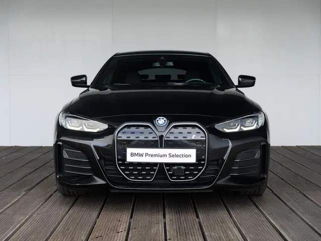 BMW i4 eDrive40 2022 Elektrisch 3