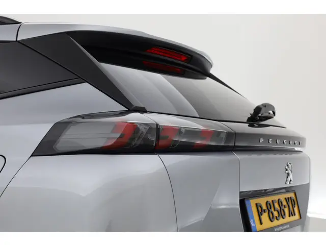 Peugeot e-2008 EV Allure Pack 50 kWh 2021 Elektrisch 24