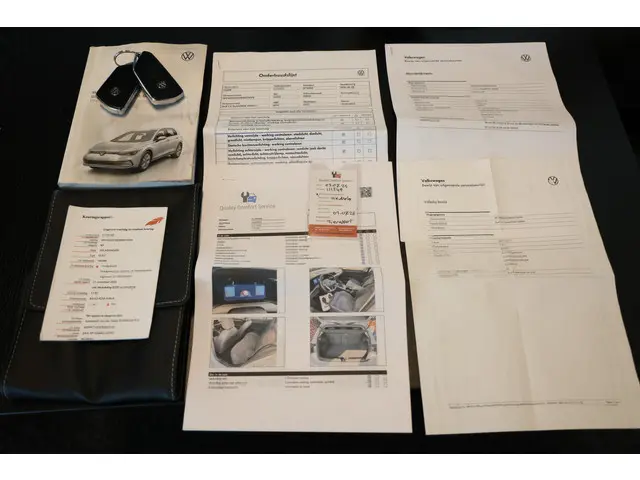 Volkswagen Golf 1.5 TSI Style 2021 Benzine 39