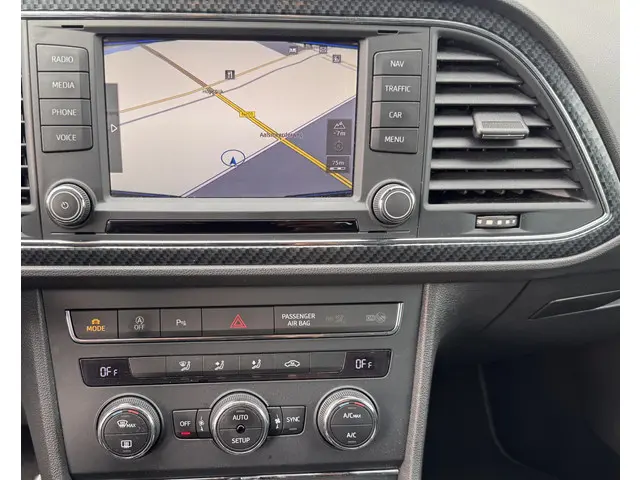 SEAT Leon 1.4 EcoTSI FR Connect 2016 Benzine 9