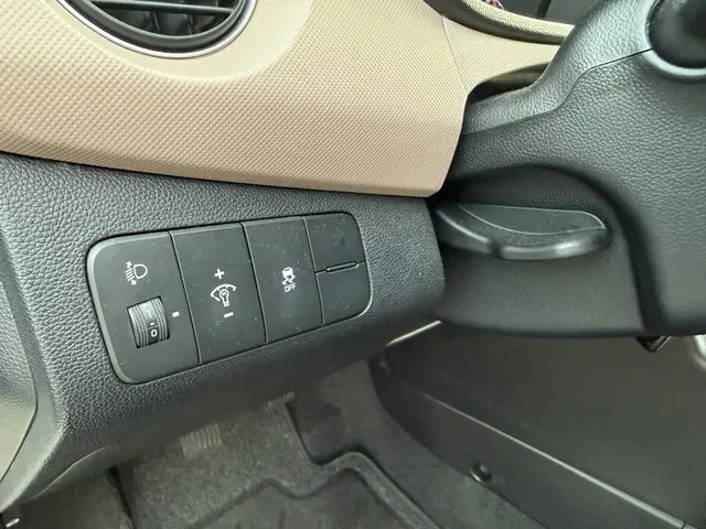 Hyundai i10 1.0i i-Motion 2015 Benzine 9