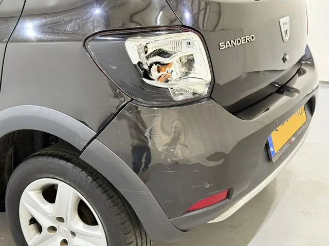 Dacia Sandero Stepway 0.9 TCe Laureate Navi 2014 Benzine 5