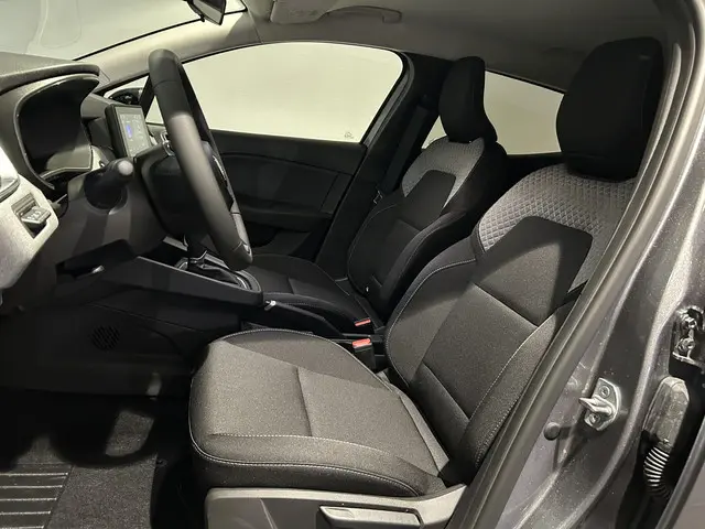 Mitsubishi Colt 1.6 HEV Intense 2025 Hybride Benzine 7