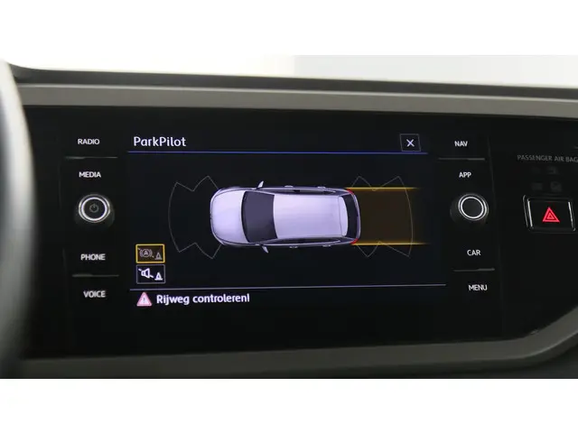 Volkswagen Polo 1.0 MPI 75pk Comfortline 2018 Benzine 27