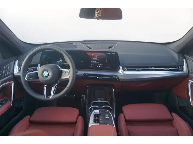 BMW iX1 eDrive20 2025 Elektrisch 7