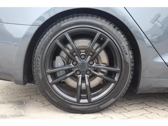 Tesla Model S 100D 2018 Elektrisch 27