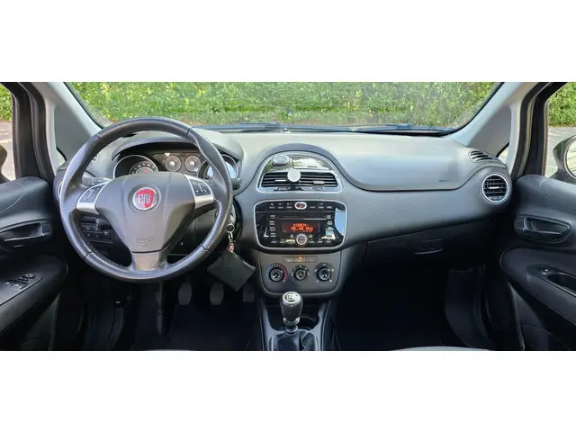 Fiat Punto Evo 0.9 TwinAir Street 2015 Benzine 16