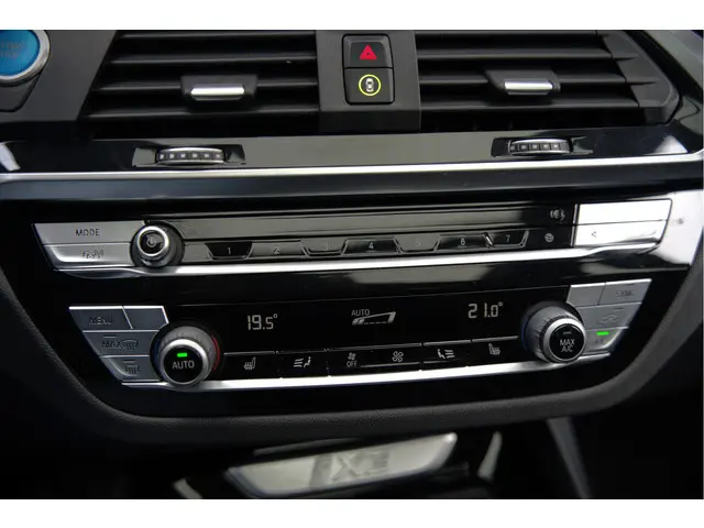 BMW iX3 High Executive 80 kWh 2021 Elektrisch 18