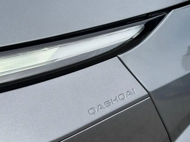 Nissan QASHQAI MHEV 140 MT Tekna 2024 Benzine 47