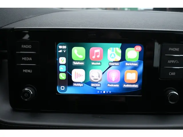 Škoda Kamiq 1.0 TSI Ambition 2023 Benzine 22