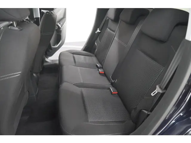 Peugeot 208 PureTech 110 Tech Edition 2018 Benzine 31