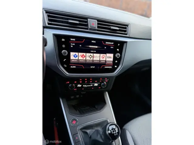 SEAT Arona 1.0 TSI Style Business Intense 2019 Benzine 8