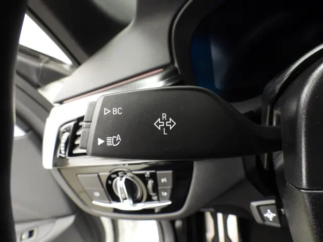 BMW 5 Serie Touring 520d 2024 Diesel 38