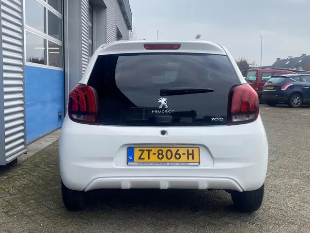 Peugeot 108 1.0 e-VTi Active 2019 Benzine 4