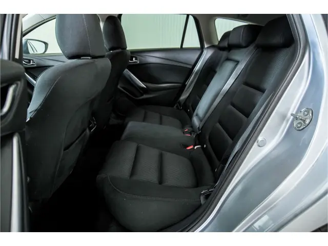 Mazda 6 Sportbreak 2.0 SkyActiv-G 165 TS+ 2016 Benzine 41