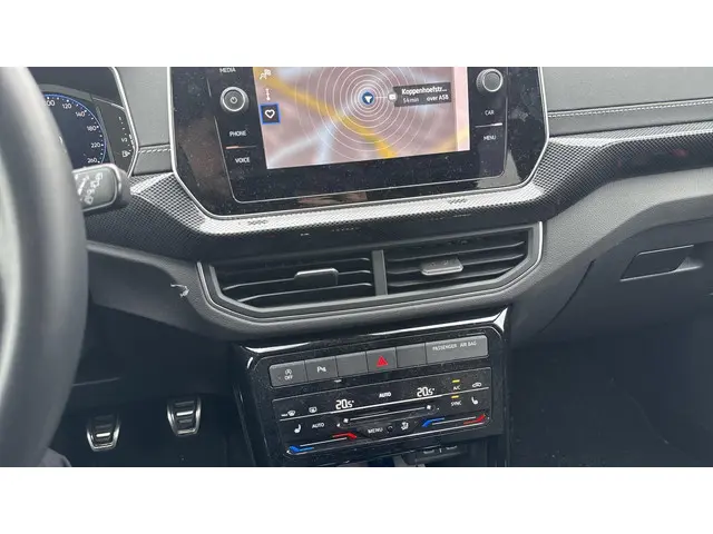 Volkswagen T-Cross 1.0 TSI R-Line 2025 Benzine 16