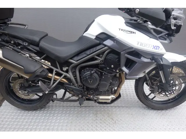 Triumph Tiger  800 XRX 2016 Benzine 9