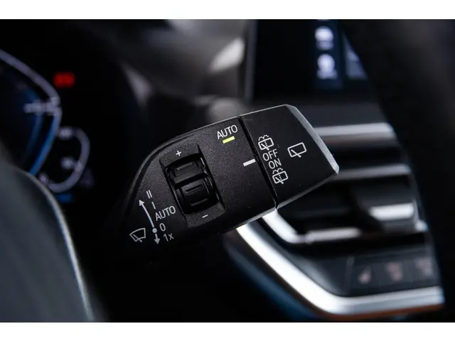 BMW X3 xDrive30e 2022 Hybride Benzine 48