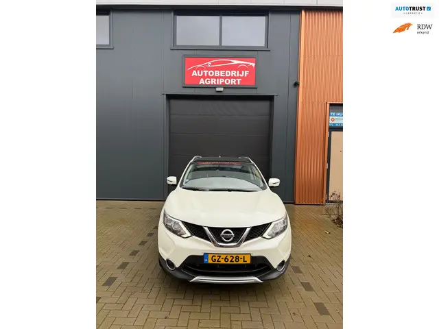 Nissan QASHQAI 1.2 Tekna 2015 Benzine