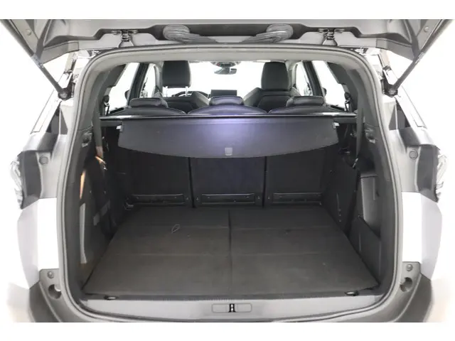 Peugeot 5008 1.2 Hybrid GT 2024 Benzine 13