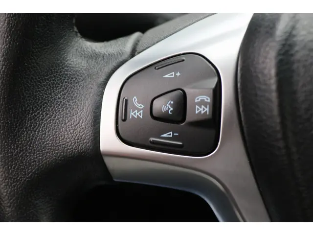 Ford Fiesta 1.0 EcoBoost Titanium 2013 Benzine 33