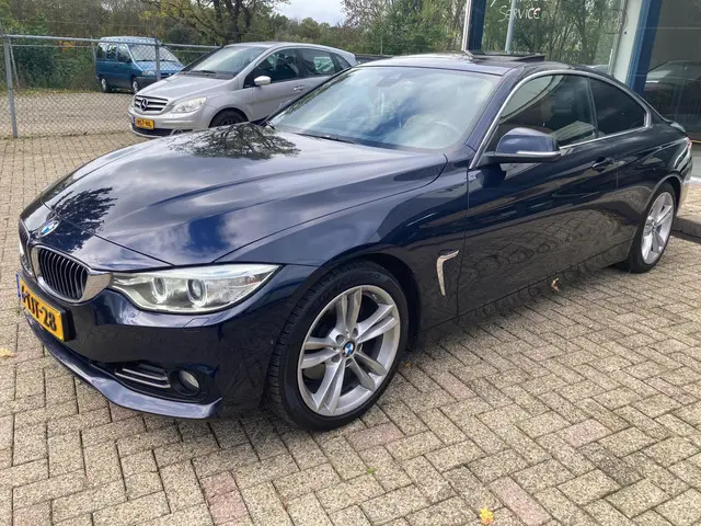 BMW 4 Serie Coupé 428i High Executive 2014 Benzine 4