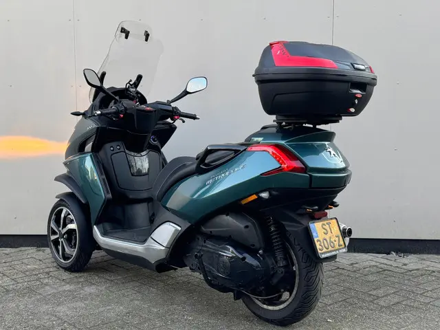 Peugeot Metropolis Scooter RS 2018 Benzine 4