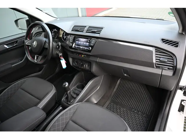 Škoda Fabia Combi 1.0 TSI Business Edition 2019 Benzine 12