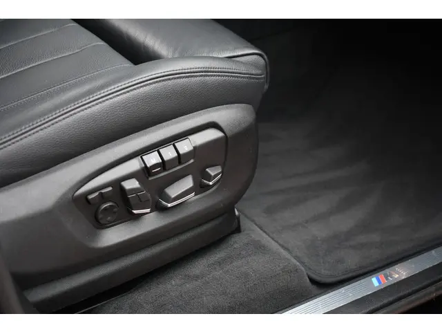 BMW X5 xDrive30d M-Sport 2014 Diesel 12