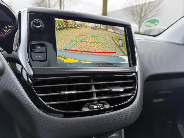 Peugeot 208 1.2 PureTech Access 2017 Benzine 15