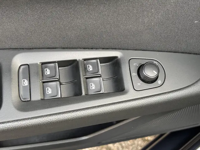 SEAT Leon 1.5 TSI FR 2020 Benzine 26