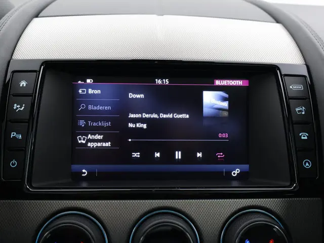 Jaguar F-Type 3.0 V6 340 PK COUPÉ 2017 Benzine 35