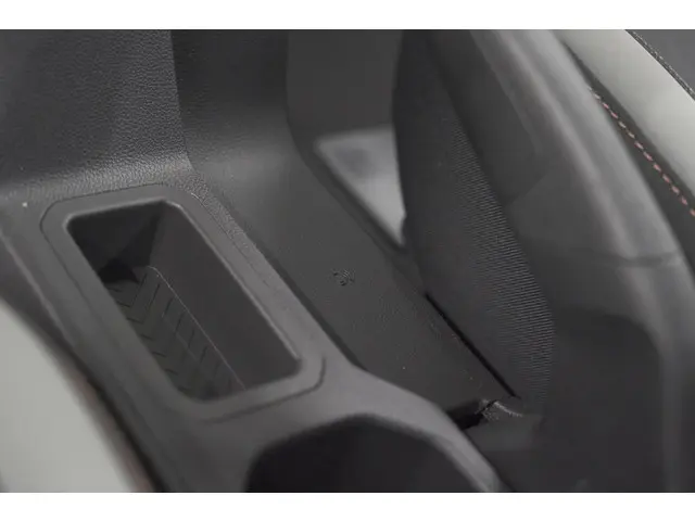 Dacia Duster Mild Hybrid 130 Extreme 2024 Benzine 43