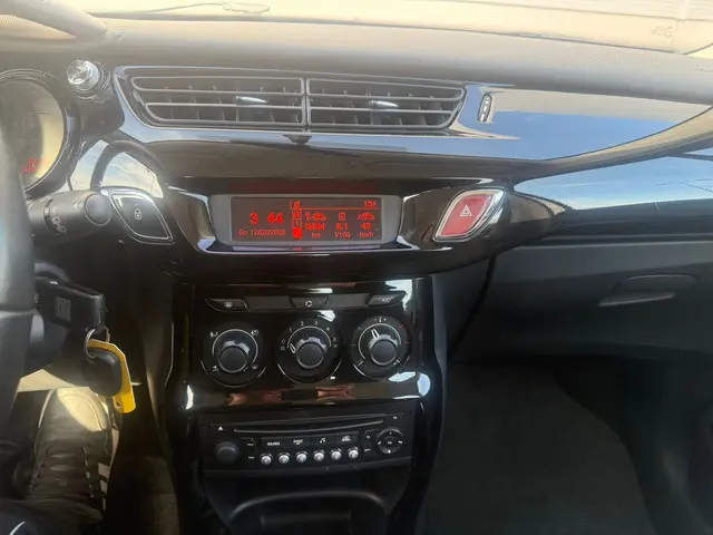 Citroën C3 1.0 VTi Attraction 2014 Benzine 9