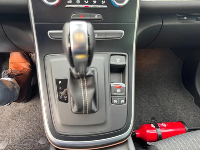 Renault Scénic TCe 140 EDC Intens 2022 Benzine 21